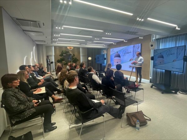 Session de travail au sein des locaux du Cabinet Castren & Snellman à Helsinki lors de conférence régionale EMEA du World Law Group.